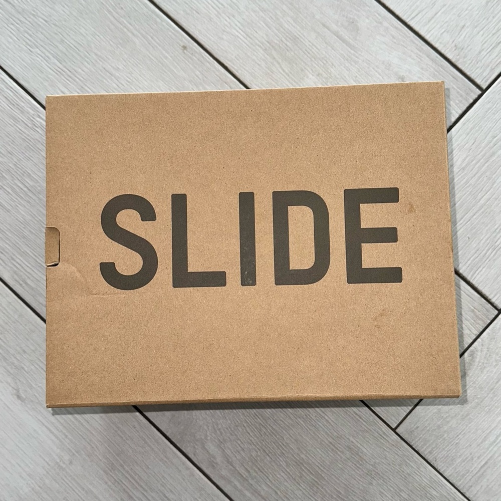 Yeezy slides (Box Only)